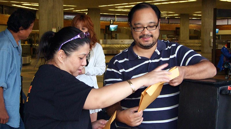 Andrea with Duane Padilla at the 2013 Maui Steel Guitar Festival